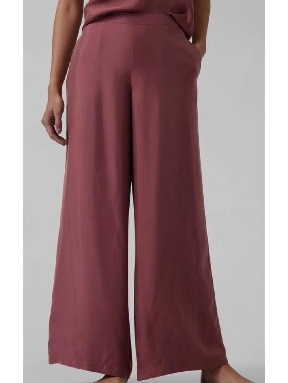 Athleta Calm Cool Pants Wide Leg Pants in Mauve Pink Size Medium Cooling Lounge
